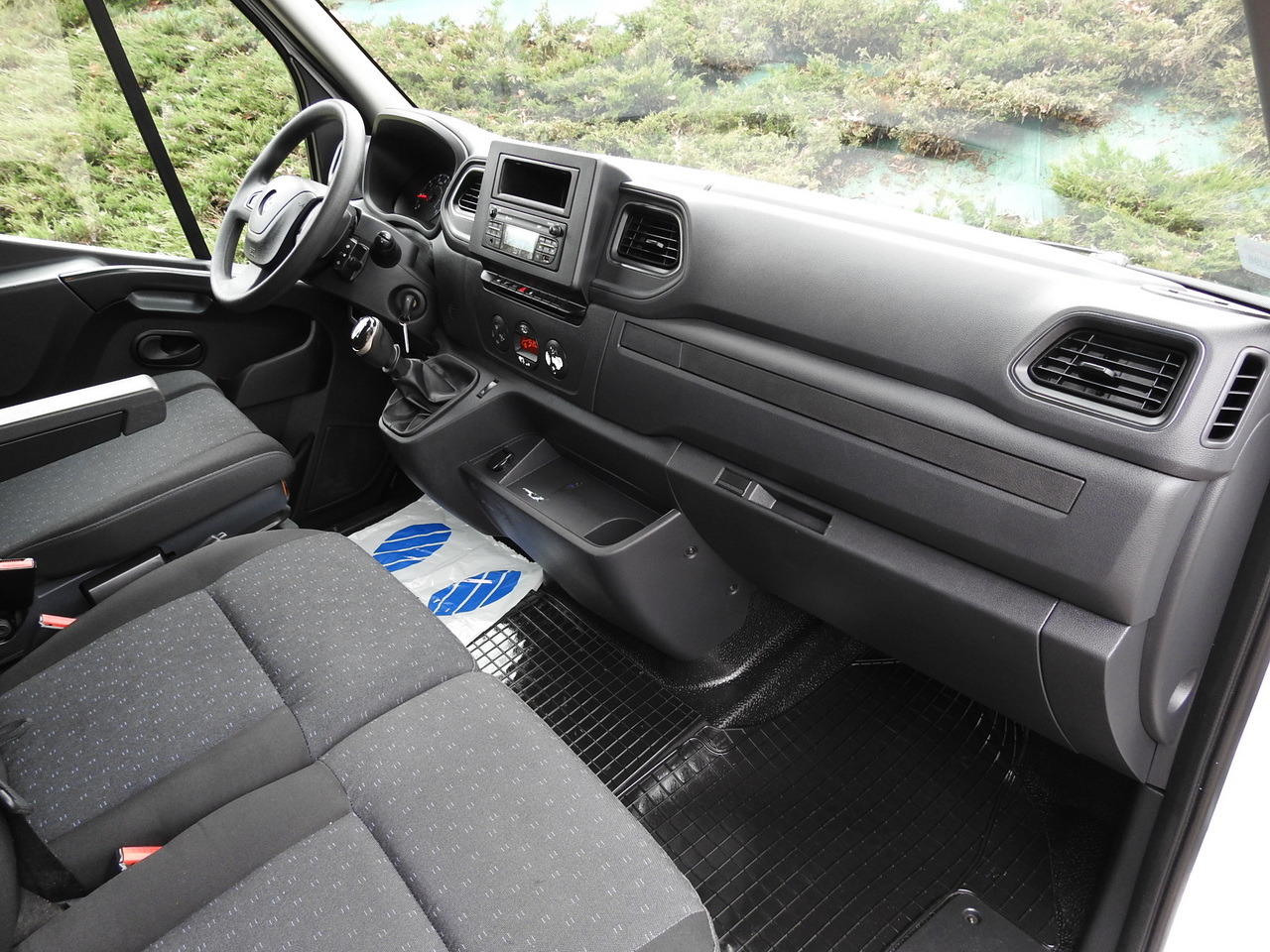Тентованный фургон OPEL MOVANO TARPAULIN LIFT 10 PALLETS CRUISE CONTROL AIR CONDITIONING LED LIGHTS PNEUMATICS TWIN WHEELS  165HP: фото 43 Тентованный фургон OPEL MOVANO TARPAULIN LIFT 10 PALLETS CRUISE CONTROL AIR CONDITIONING LED LIGHTS PNEUMATICS TWIN WHEELS  165HP: фото 43