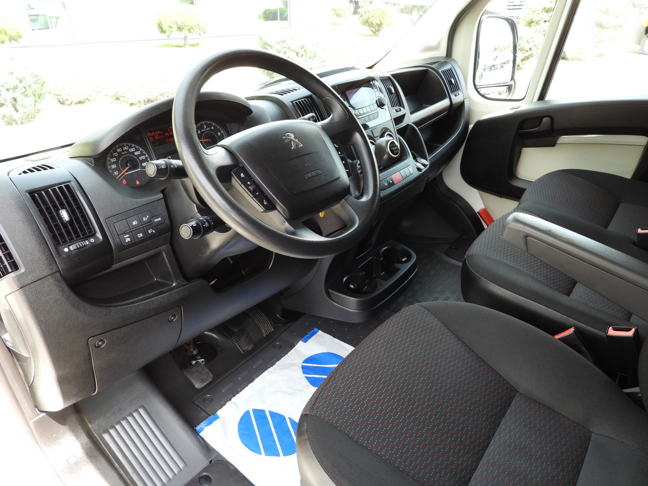 PEUGEOT BOXER REFRIGERATOR VAN -10*C CRUISE CONTROL AIR CONDITIONING 130HP - Фургон-рефрижератор: фото 2 PEUGEOT BOXER REFRIGERATOR VAN -10*C CRUISE CONTROL AIR CONDITIONING 130HP - Фургон-рефрижератор: фото 2