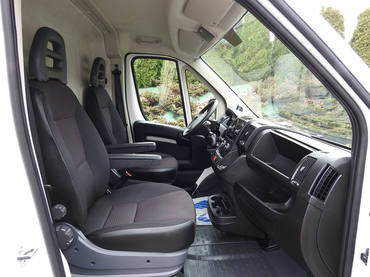 PEUGEOT BOXER REFRIGERATOR VAN -5*C TWO COMPARTMENTS CRUISE CONTROL AIR CONDITIONING  120HP в лизинг PEUGEOT BOXER REFRIGERATOR VAN -5*C TWO COMPARTMENTS CRUISE CONTROL AIR CONDITIONING  120HP: фото 40