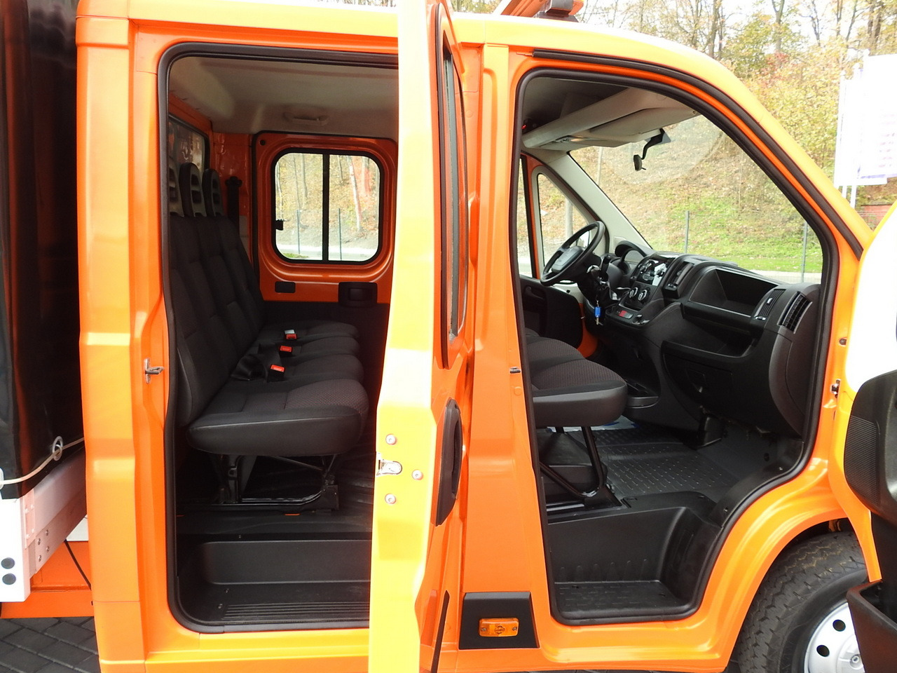 Грузопассажирский фургон PEUGEOT BOXER STAKE BODY TARPAULIN DOUBLE CABIN DOKA 7 SEATS AIR CONDITIONING PNEUMATICS 140HP: фото 35 Грузопассажирский фургон PEUGEOT BOXER STAKE BODY TARPAULIN DOUBLE CABIN DOKA 7 SEATS AIR CONDITIONING PNEUMATICS 140HP: фото 35