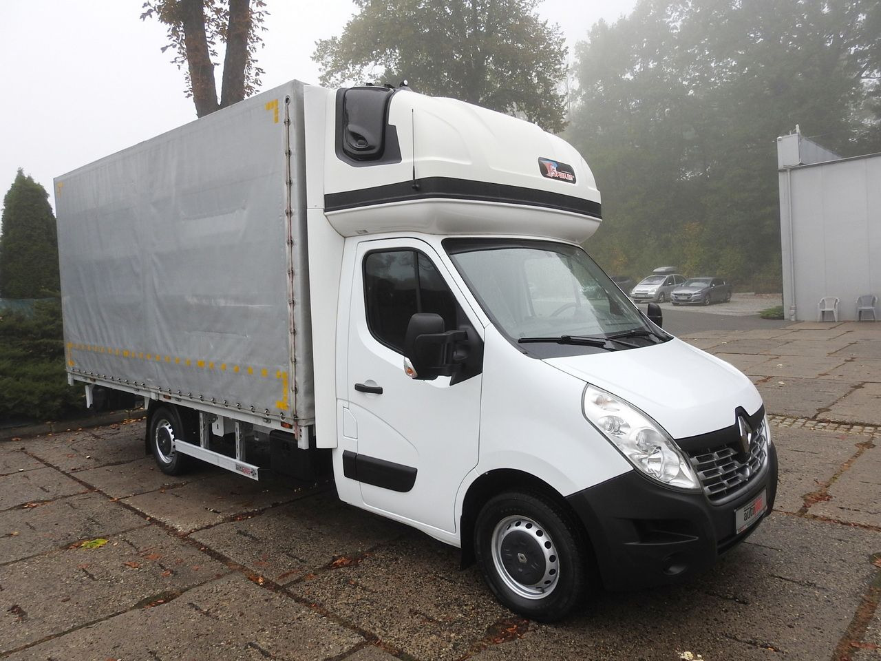 RENAULT MASTER - Тентованный фургон: фото 4 RENAULT MASTER - Тентованный фургон: фото 4