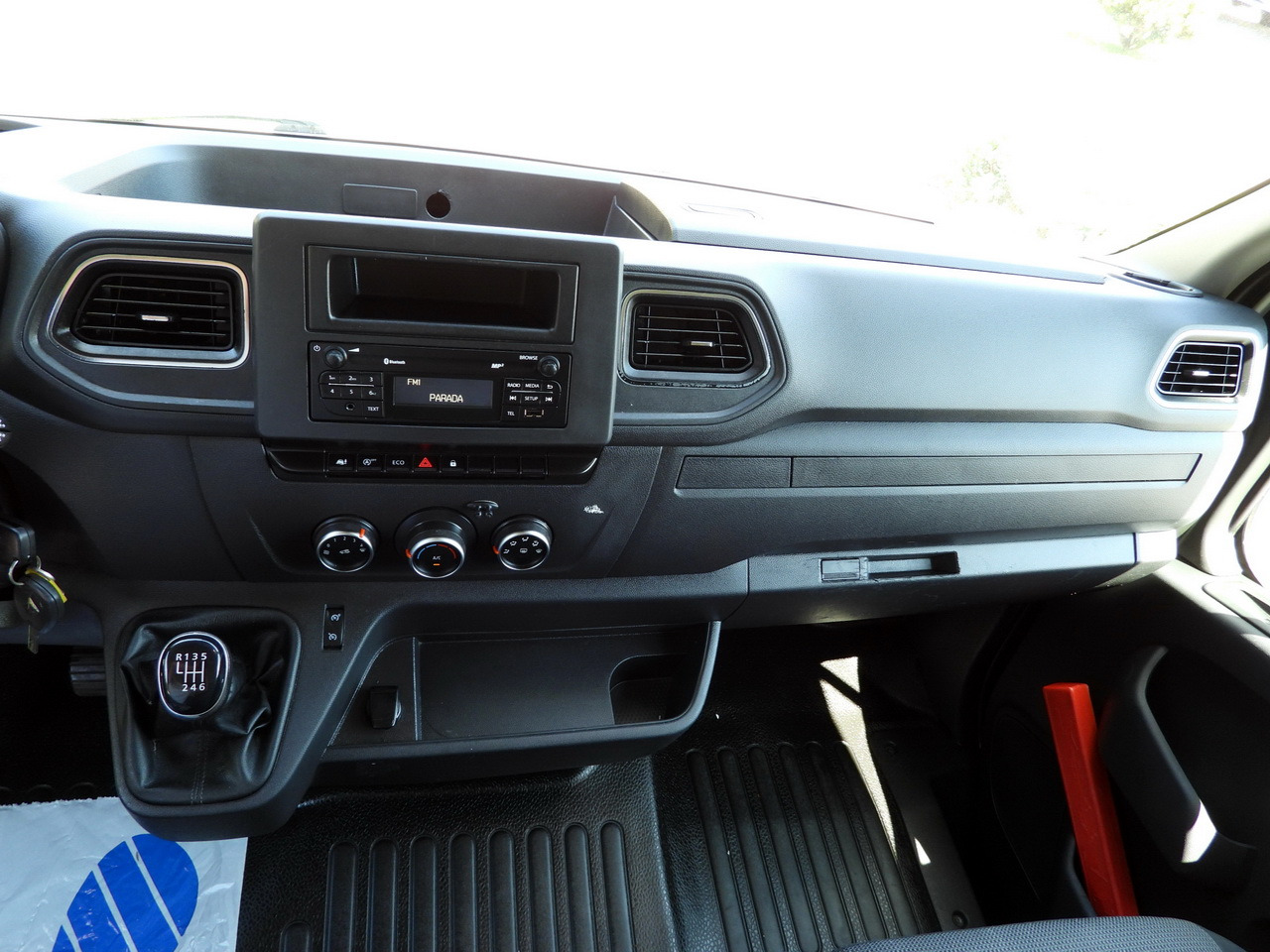 Тентованный фургон RENAULT MASTER  TARPAULIN 10 PALLETS WEBASTO CRUISE CONTROL LED LIGHTS PNEUMATICS AIR CONDITIONING  165HP: фото 30
