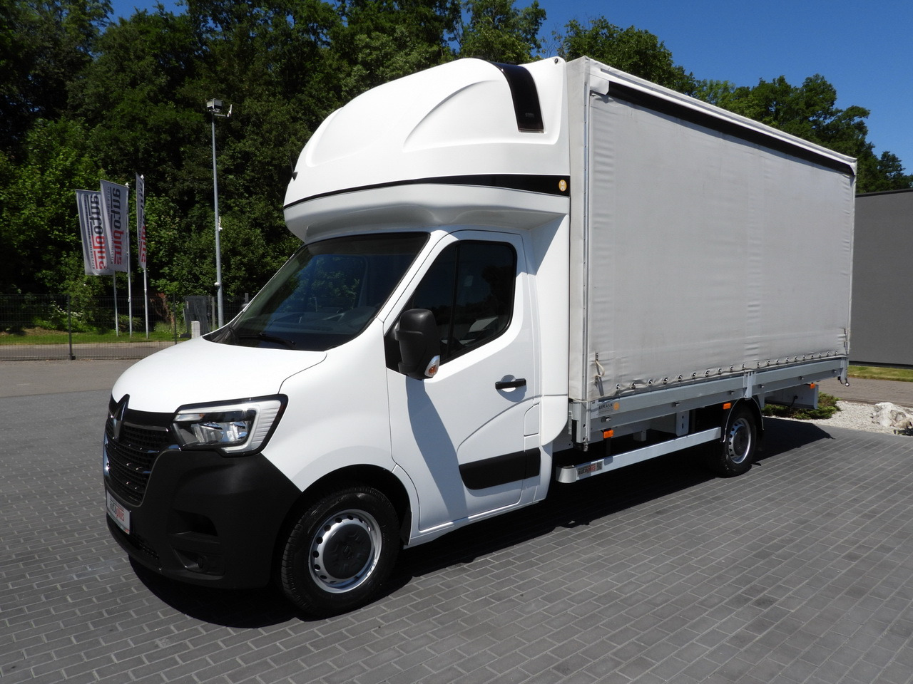 Тентованный фургон RENAULT MASTER  TARPAULIN 10 PALLETS WEBASTO CRUISE CONTROL LED LIGHTS PNEUMATICS AIR CONDITIONING  165HP: фото 6