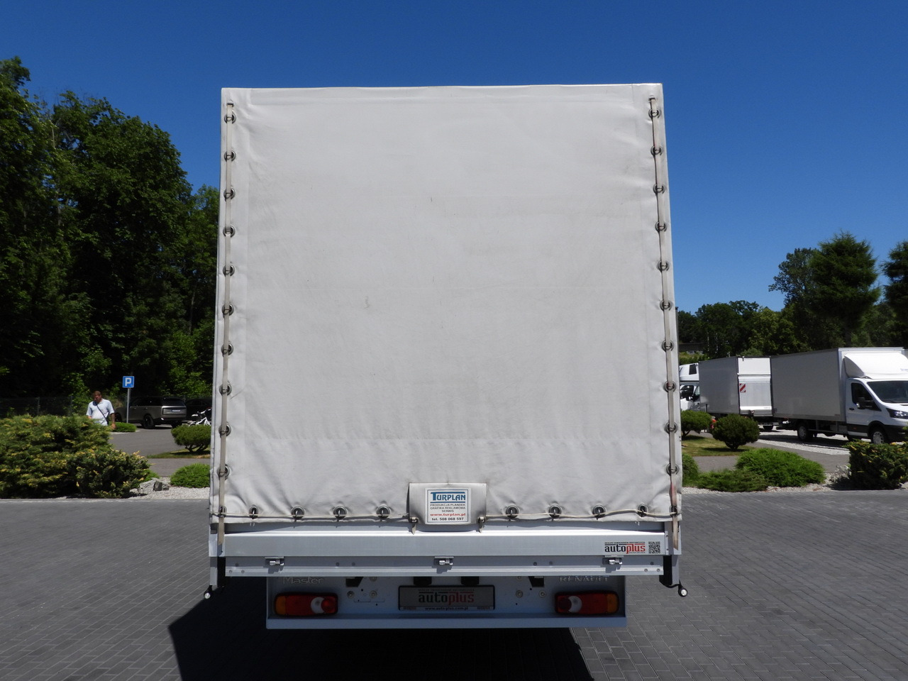 Тентованный фургон RENAULT MASTER  TARPAULIN 10 PALLETS WEBASTO CRUISE CONTROL LED LIGHTS PNEUMATICS AIR CONDITIONING  165HP: фото 11
