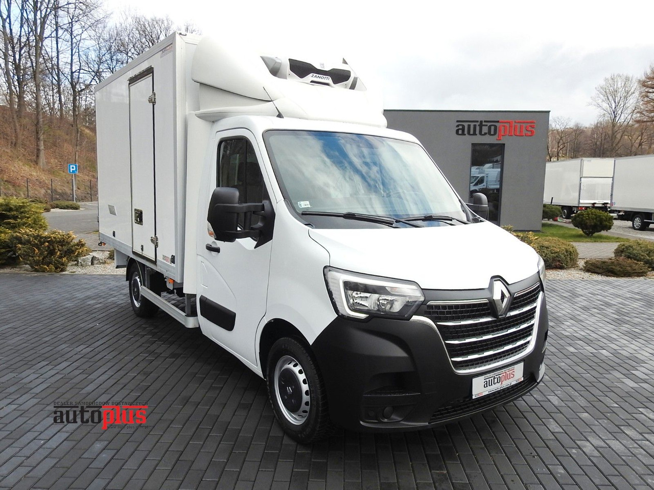 Renault MASTER KÜHLKOFFER 0*C LED LICHTER KLIMAANLAGE - Фургон-рефрижератор: фото 1 Renault MASTER KÜHLKOFFER 0*C LED LICHTER KLIMAANLAGE - Фургон-рефрижератор: фото 1