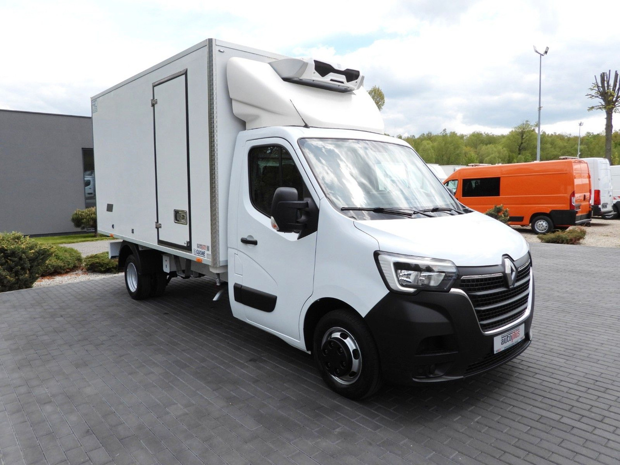 Renault MASTER KÜHLKOFFER -10*C TEMPOMAT LED LICHTER - Фургон-рефрижератор: фото 4 Renault MASTER KÜHLKOFFER -10*C TEMPOMAT LED LICHTER - Фургон-рефрижератор: фото 4