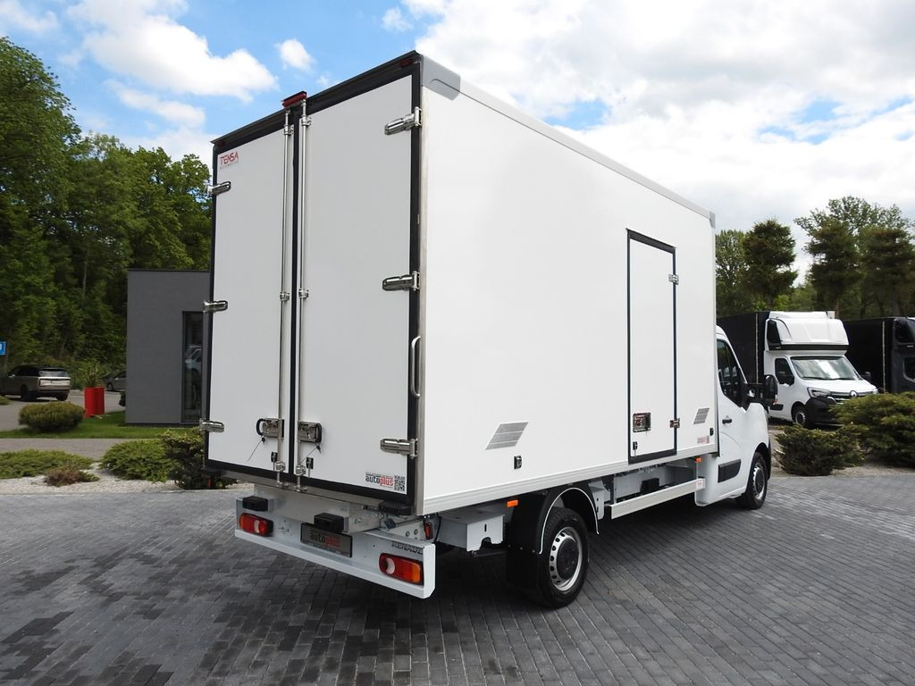 Renault MASTER NEUE KÜHLKOFFER -10*C 8 PALETTEN - Фургон-рефрижератор: фото 3 Renault MASTER NEUE KÜHLKOFFER -10*C 8 PALETTEN - Фургон-рефрижератор: фото 3