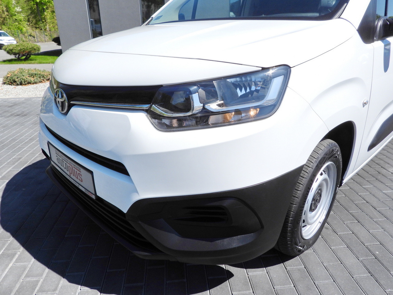 Фургон-рефрижератор TOYOTA PROACE CITY  REFRIGERATOR VAN -15*C POWER SUPPLY 230V CRUISE CONTROL AIR CONDITIONING  100HP: фото 22