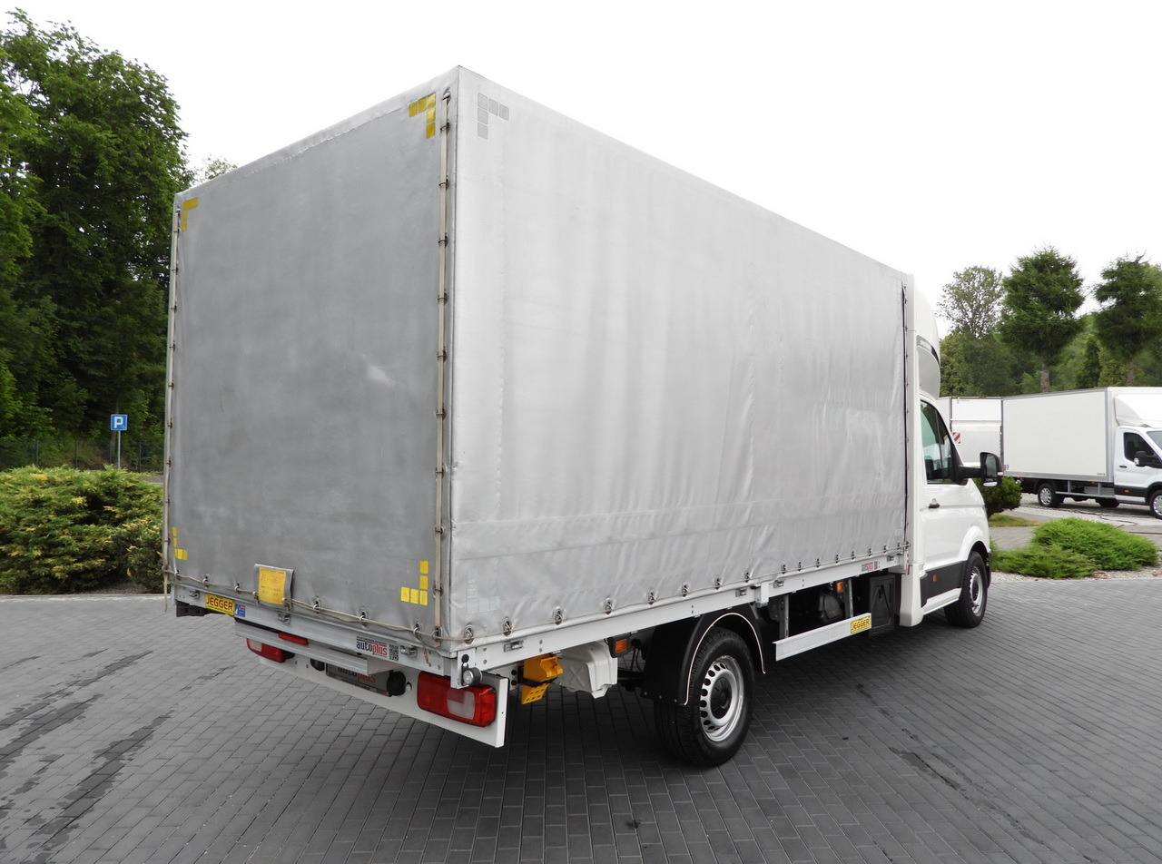 VOLKSWAGEN CRAFTER TARPAULIN 8 PALLETS WEBASTO CRUISE CONTROL LED LIGHTS AIR CONDITIONING 180HP - Тентованный фургон: фото 3 VOLKSWAGEN CRAFTER TARPAULIN 8 PALLETS WEBASTO CRUISE CONTROL LED LIGHTS AIR CONDITIONING 180HP - Тентованный фургон: фото 3
