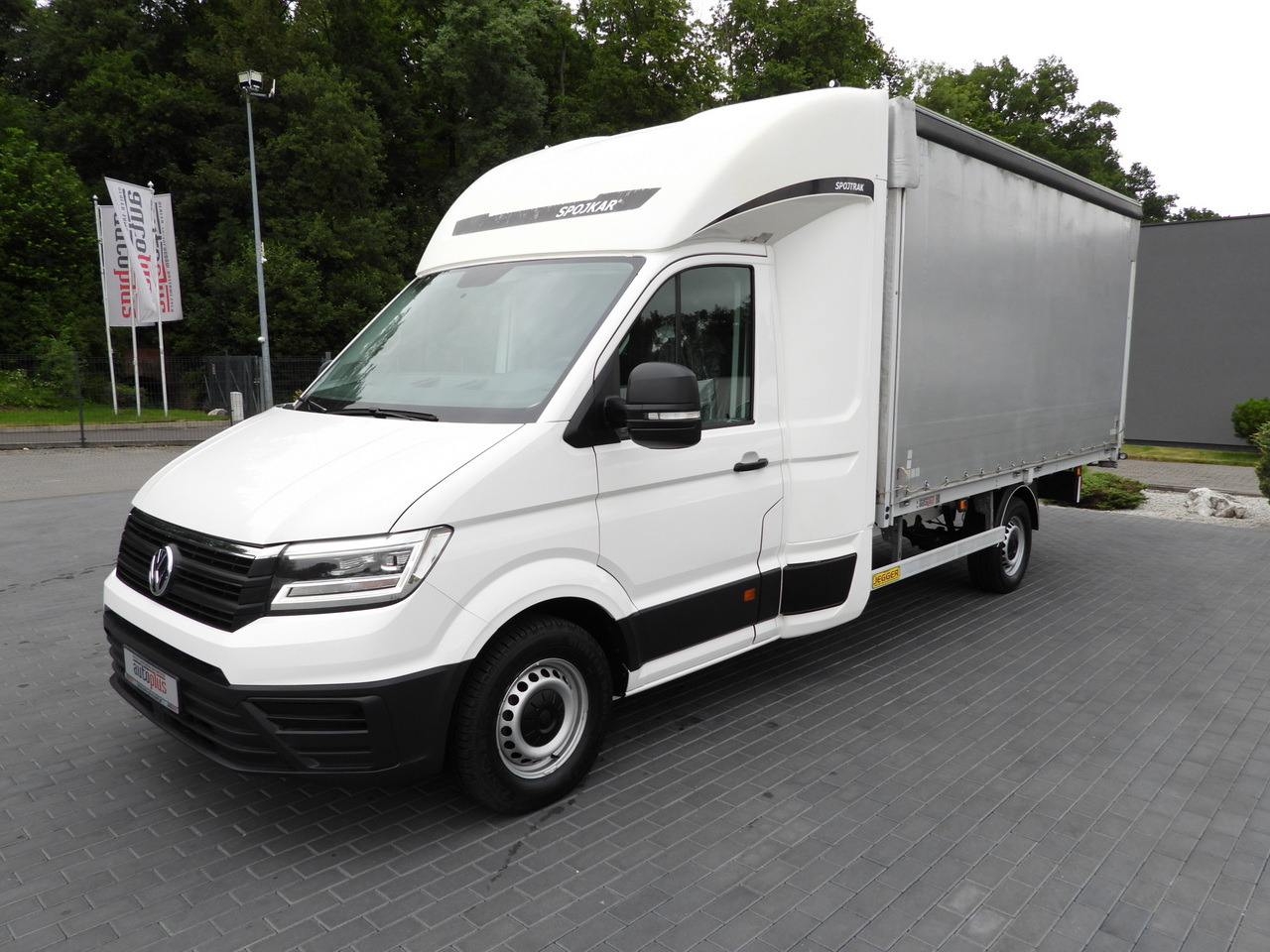 Тентованный фургон VOLKSWAGEN CRAFTER TARPAULIN 8 PALLETS WEBASTO CRUISE CONTROL LED LIGHTS AIR CONDITIONING 180HP: фото 6 Тентованный фургон VOLKSWAGEN CRAFTER TARPAULIN 8 PALLETS WEBASTO CRUISE CONTROL LED LIGHTS AIR CONDITIONING 180HP: фото 6