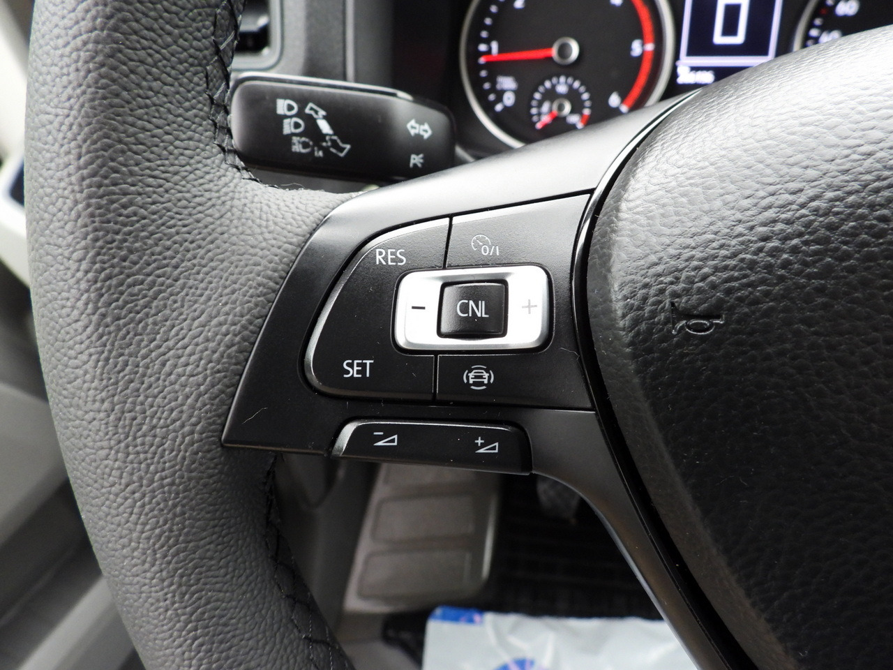 Тентованный фургон VOLKSWAGEN CRAFTER TARPAULIN 8 PALLETS WEBASTO CRUISE CONTROL LED LIGHTS AIR CONDITIONING 180HP: фото 35 Тентованный фургон VOLKSWAGEN CRAFTER TARPAULIN 8 PALLETS WEBASTO CRUISE CONTROL LED LIGHTS AIR CONDITIONING 180HP: фото 35