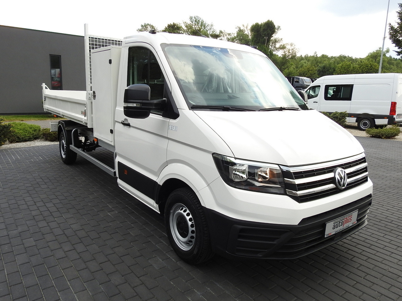 VOLKSWAGEN CRAFTER TIPPER CRUISE CONTROL  100HP - Малотоннажный самосвал: фото 4 VOLKSWAGEN CRAFTER TIPPER CRUISE CONTROL  100HP - Малотоннажный самосвал: фото 4