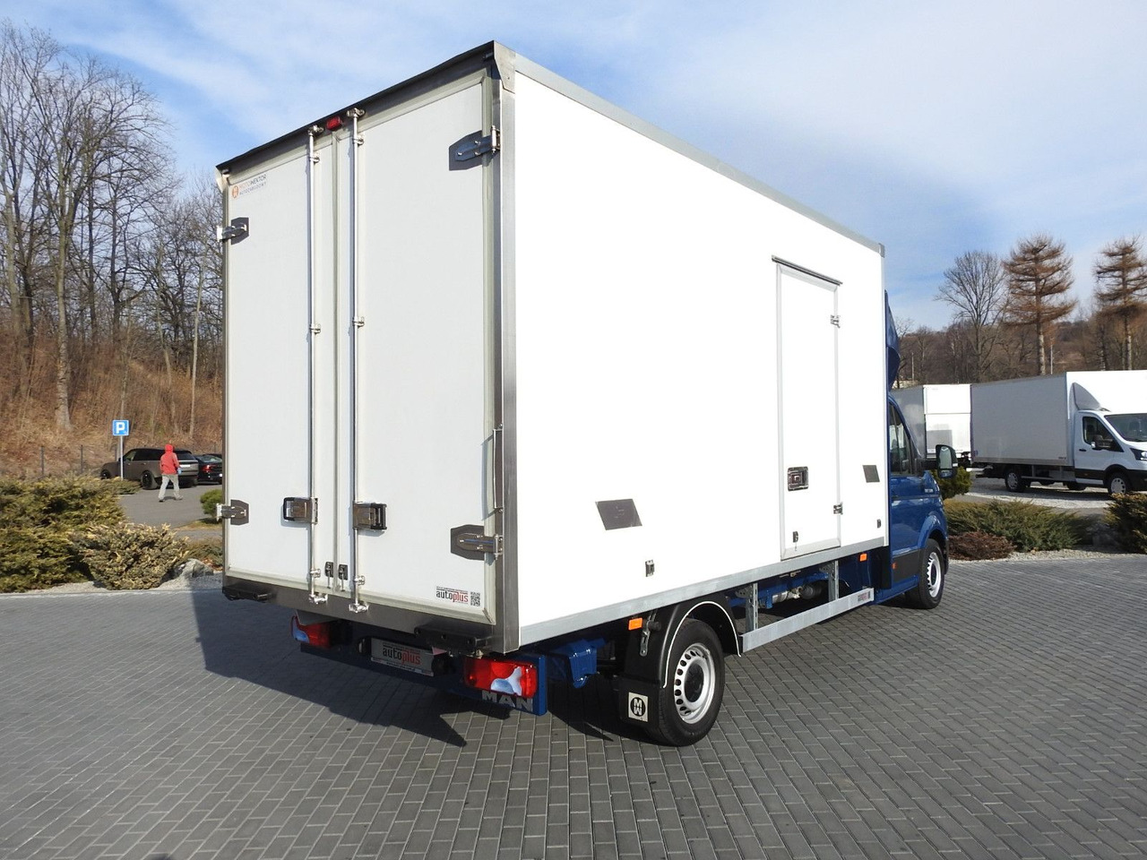 Volkswagen CRAFTER KÜHLKOFFER -5*C 8 PALETTEN HEIZFUNKTION - Фургон-рефрижератор: фото 3 Volkswagen CRAFTER KÜHLKOFFER -5*C 8 PALETTEN HEIZFUNKTION - Фургон-рефрижератор: фото 3