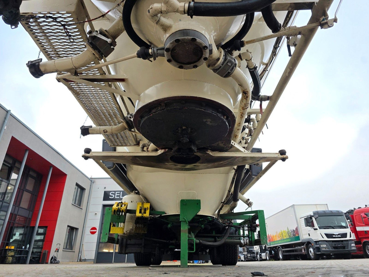 Полуприцеп цистерна для сыпучих грузов Köhler BSCX31/51/A  / 51.000 l / Lenkachse: фото 37