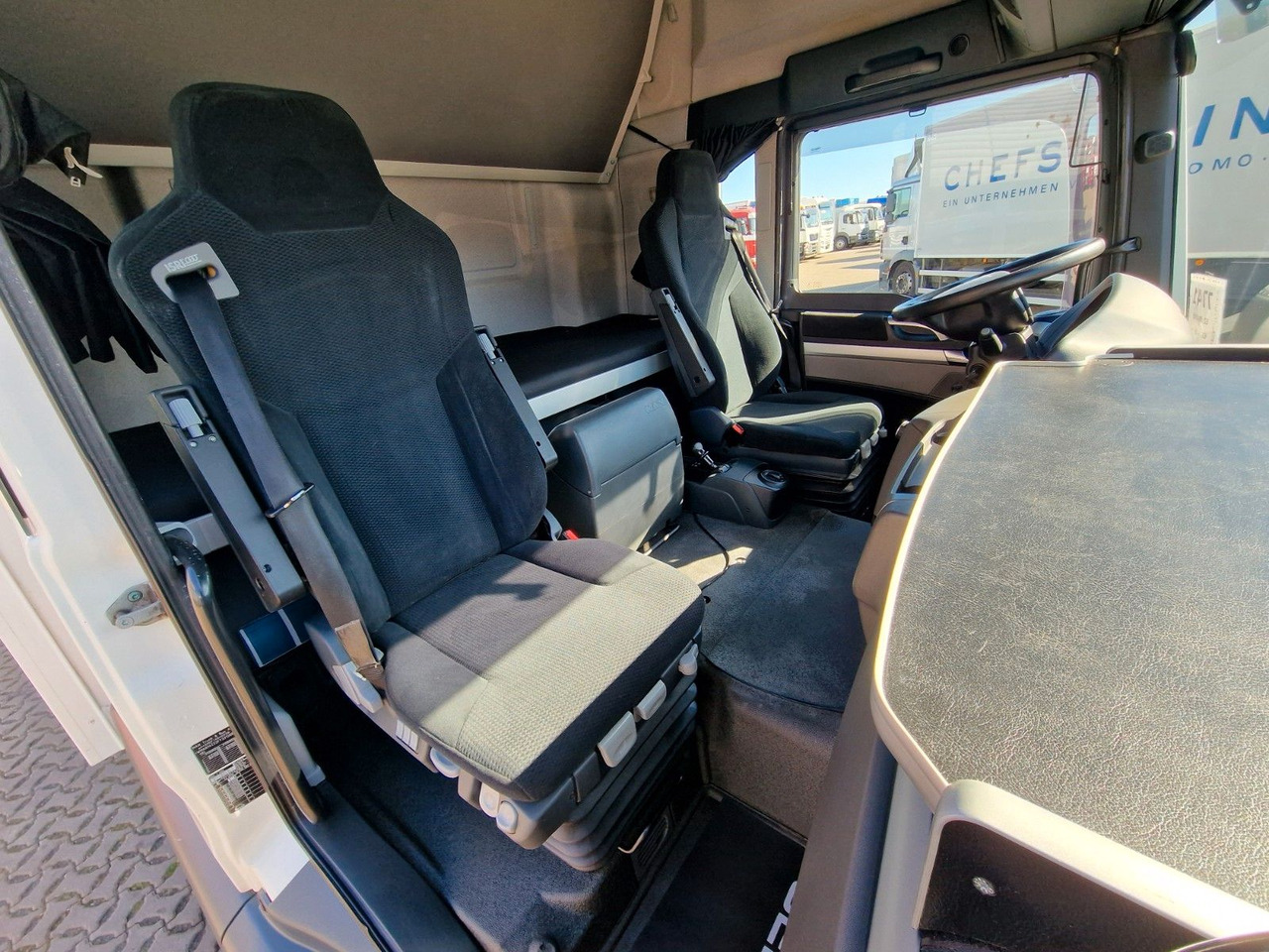 Рефрижератор MAN TGL 12.250 4X2 BL / Ladebordwand: фото 19 Рефрижератор MAN TGL 12.250 4X2 BL / Ladebordwand: фото 19