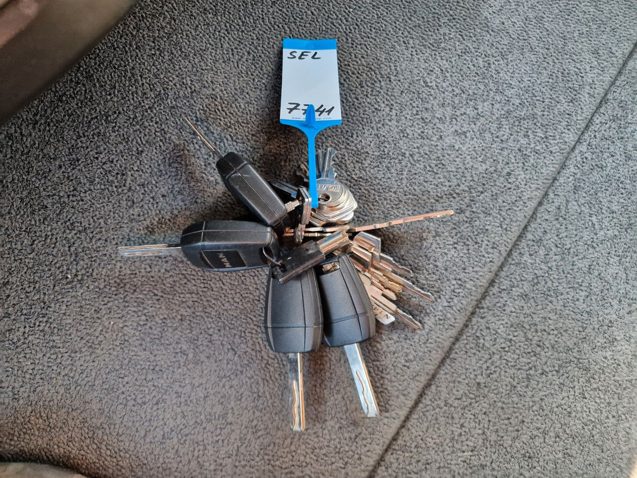 Рефрижератор MAN TGL 12.250 4X2 BL / Ladebordwand: фото 26 Рефрижератор MAN TGL 12.250 4X2 BL / Ladebordwand: фото 26