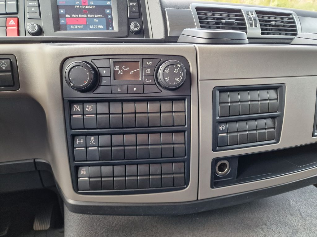 Фургон с закрытым кузовом MAN TGL 8.190 4x2 BL: фото 26 Фургон с закрытым кузовом MAN TGL 8.190 4x2 BL: фото 26