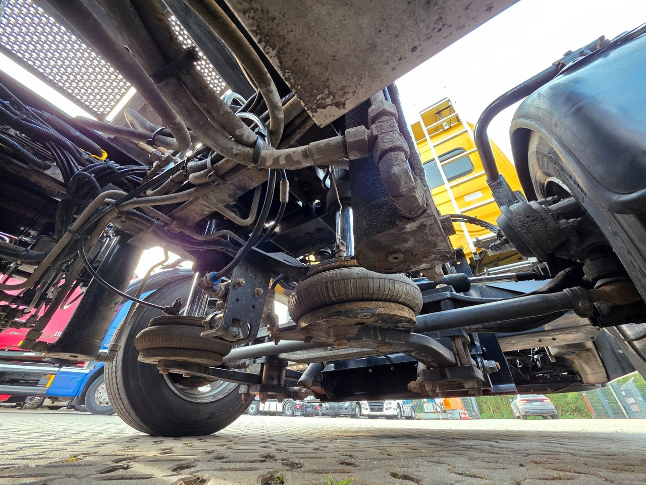 Грузовик-контейнеровоз/ Сменный кузов Mercedes-Benz Kamag WBH 25 / Umsetzer Sattelplatte: фото 17 Грузовик-контейнеровоз/ Сменный кузов Mercedes-Benz Kamag WBH 25 / Umsetzer Sattelplatte: фото 17