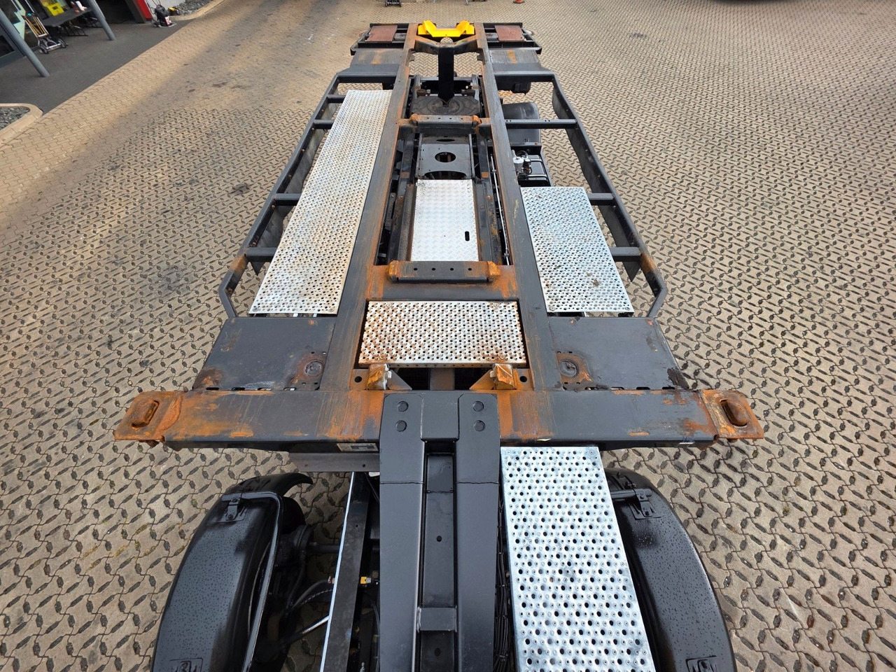 Грузовик-контейнеровоз/ Сменный кузов Mercedes-Benz Kamag WBH 25 / Umsetzer Sattelplatte: фото 16 Грузовик-контейнеровоз/ Сменный кузов Mercedes-Benz Kamag WBH 25 / Umsetzer Sattelplatte: фото 16