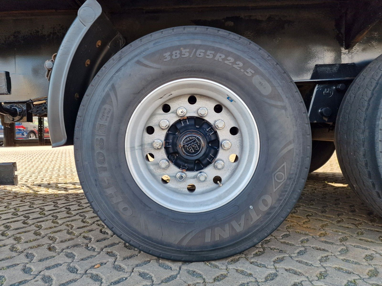 Тентованный полуприцеп Schmidt Hagen SPC/39/E/10,5 / Coilmulde / Lenk-Liftachse: фото 31 Тентованный полуприцеп Schmidt Hagen SPC/39/E/10,5 / Coilmulde / Lenk-Liftachse: фото 31