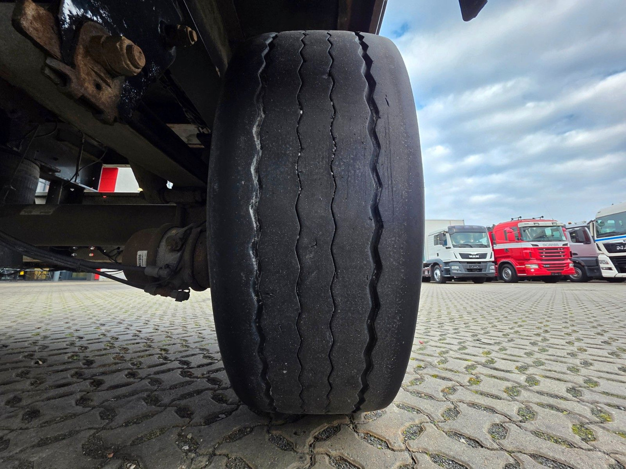 Прицеп бортовой/ Платформа Schmitz Cargobull Gotha APR 18 / Baustoff: фото 27