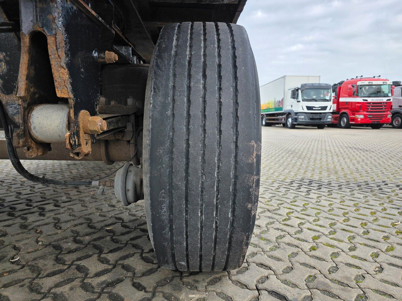 Прицеп бортовой/ Платформа Schmitz Cargobull Gotha APR 18 / Baustoff: фото 24