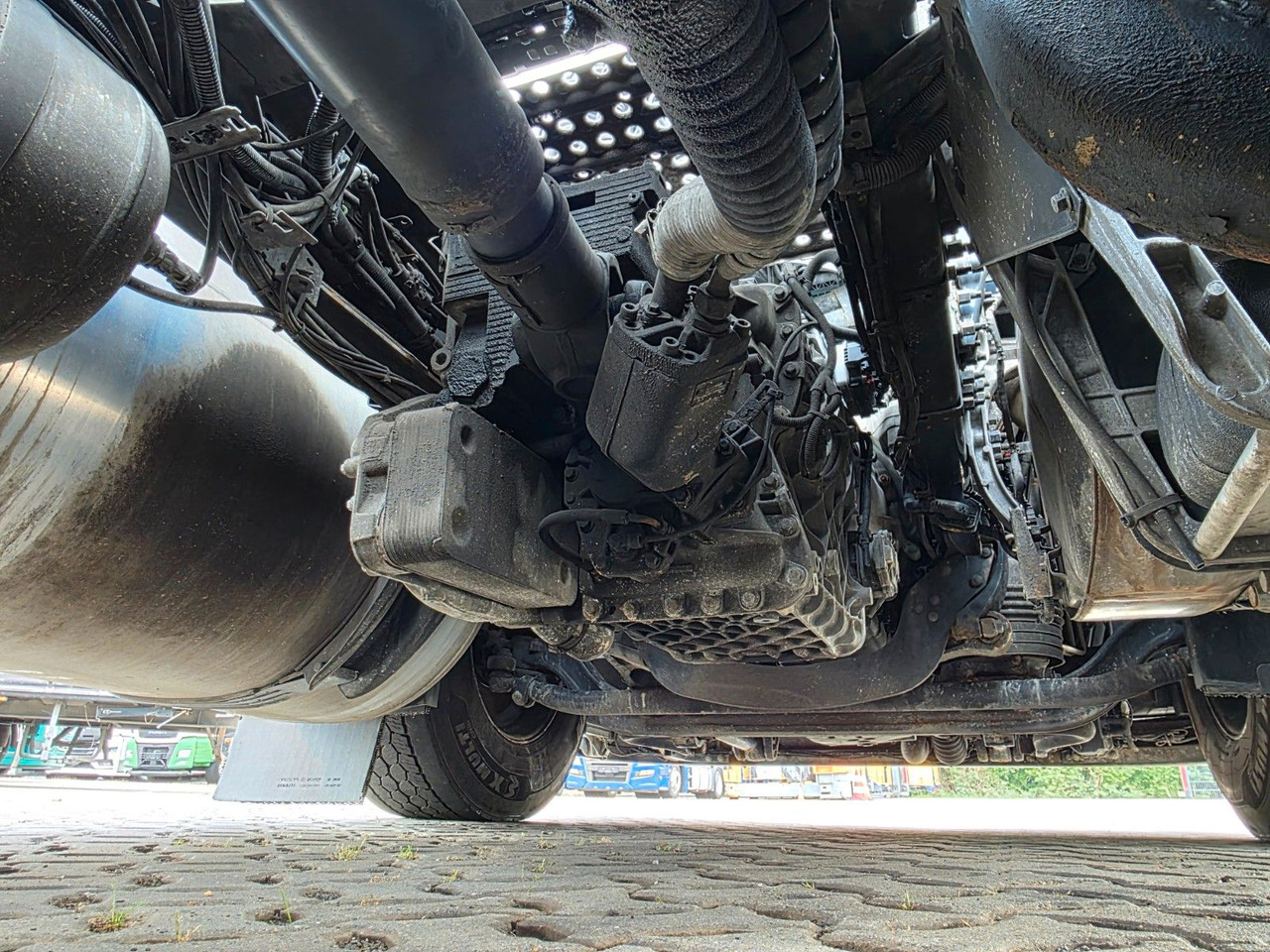 Тягач Volvo FH 540 / Retarder /Alu-Felgen /Kipphydraulik /TV: фото 11