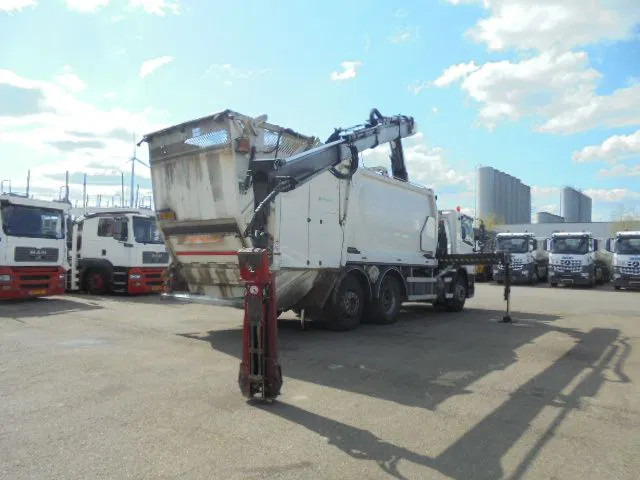 DAF FAN CF75-250 6X2 - Мусоровоз: фото 4 DAF FAN CF75-250 6X2 - Мусоровоз: фото 4