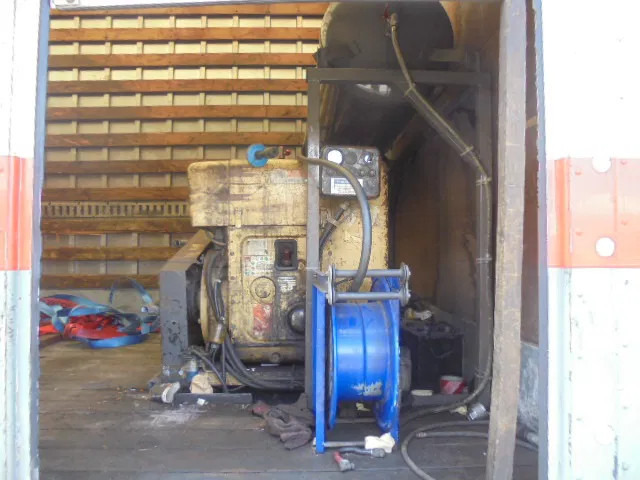 DAF LF 45 150 NL TRUCK SERVICE TRUCK MET COMPRESSOR - Грузовик с закрытым кузовом: фото 2 DAF LF 45 150 NL TRUCK SERVICE TRUCK MET COMPRESSOR - Грузовик с закрытым кузовом: фото 2