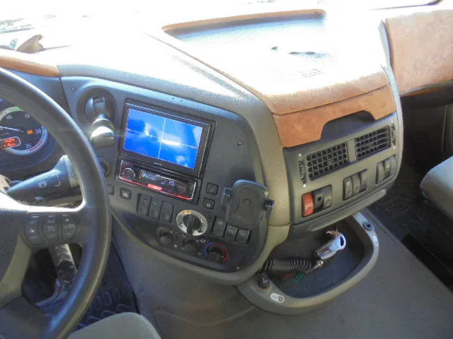 Крюковой мультилифт DAF XF 105 410 FAD 8X4 STEEL SUSPENSION: фото 13