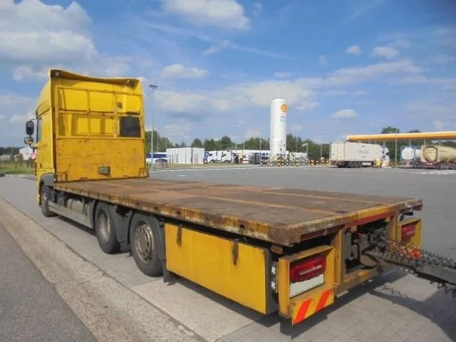 DAF XF 510 FAR 6X2 - Грузовик бортовой/ Платформа: фото 5 DAF XF 510 FAR 6X2 - Грузовик бортовой/ Платформа: фото 5