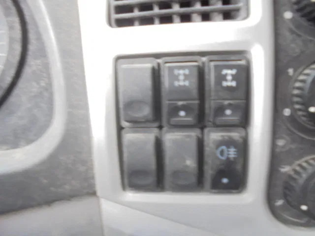 Самосвал Diversen FOTON DAIMLER TX 3234 6X4 10 IN STOCK FOTON DAIMLER TX 3234 6X4 TAX FREE: фото 18