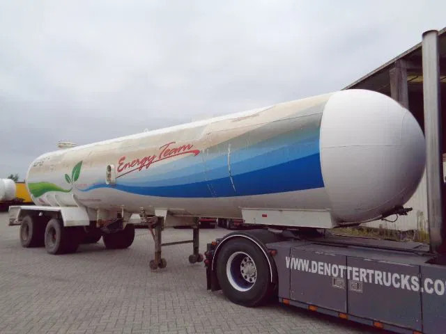 Diversen Isisan 45M3 LPG-BUTANE - Полуприцеп-цистерна: фото 1 Diversen Isisan 45M3 LPG-BUTANE - Полуприцеп-цистерна: фото 1
