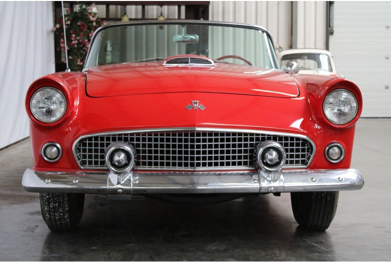 Ford Thunderbird V8 - Легковой автомобиль: фото 4 Ford Thunderbird V8 - Легковой автомобиль: фото 4