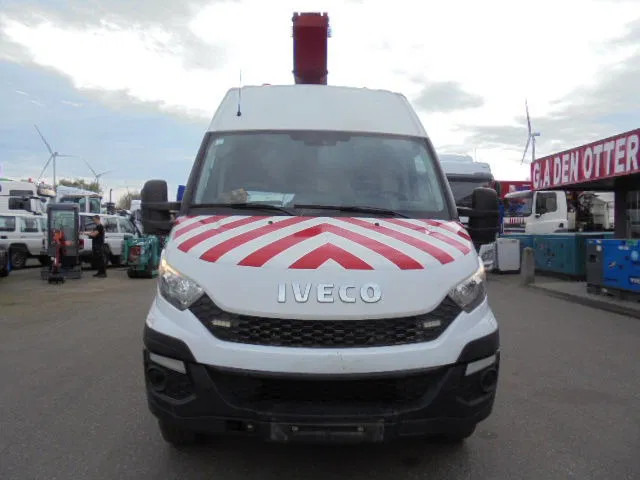 Iveco Daily 70 70C17 - Грузовик: фото 2 Iveco Daily 70 70C17 - Грузовик: фото 2