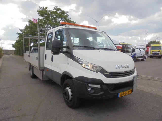 Iveco Daily 70 C18 + NL KENTEKEN APK TOT 19-07-2026 - Грузовик бортовой/ Платформа: фото 2 Iveco Daily 70 C18 + NL KENTEKEN APK TOT 19-07-2026 - Грузовик бортовой/ Платформа: фото 2