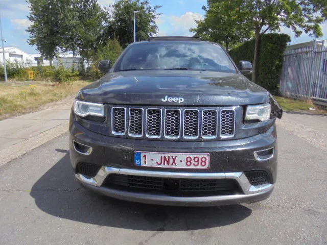 Jeep Grand Cherokee 4X4 SUMMIT EDITION 3.0 LTR V6 - Внедорожник: фото 2 Jeep Grand Cherokee 4X4 SUMMIT EDITION 3.0 LTR V6 - Внедорожник: фото 2