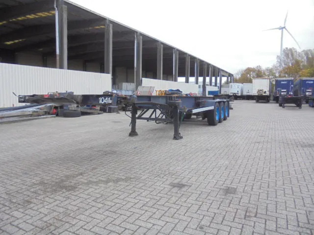 LAG 0-3-34 - Полуприцеп-контейнеровоз/ Сменный кузов: фото 1 LAG 0-3-34 - Полуприцеп-контейнеровоз/ Сменный кузов: фото 1