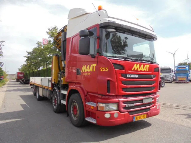 Scania R480 8X2 RETARDER - Грузовик с закрытым кузовом, Автоманипулятор: фото 4 Scania R480 8X2 RETARDER - Грузовик с закрытым кузовом, Автоманипулятор: фото 4