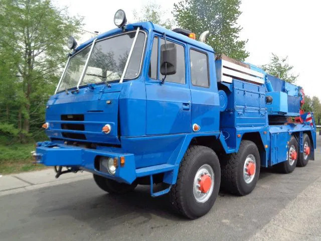 Tatra T 815 8X8 - Эвакуатор: фото 1 Tatra T 815 8X8 - Эвакуатор: фото 1