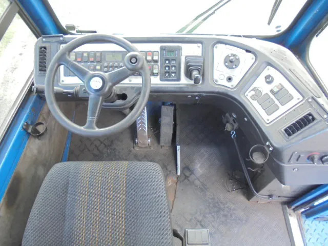 Терминальный тягач Terberg YT 182 + REGISTRATION: фото 10