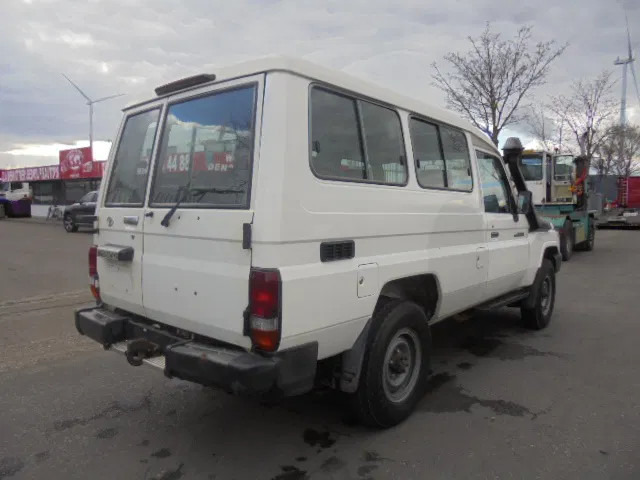 Toyota Land Cruiser HZJ78L 4WD EXPORT OUT EU ONLY - Легковой автомобиль: фото 5 Toyota Land Cruiser HZJ78L 4WD EXPORT OUT EU ONLY - Легковой автомобиль: фото 5