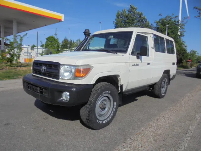 Toyota Land Cruiser HZJ78L 4X4 EXPORT OUTSIDE EU ONLY - Легковой автомобиль: фото 1 Toyota Land Cruiser HZJ78L 4X4 EXPORT OUTSIDE EU ONLY - Легковой автомобиль: фото 1