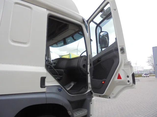 DAF CF 400 NL TRUCK - Тягач: фото 5 DAF CF 400 NL TRUCK - Тягач: фото 5