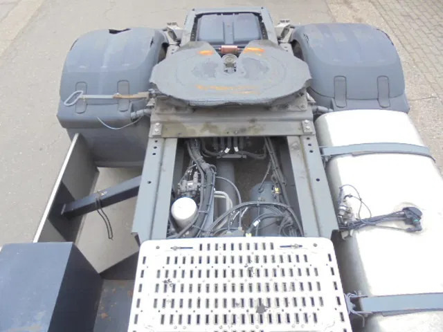 Тягач DAF CF 410 SSC: фото 9 Тягач DAF CF 410 SSC: фото 9