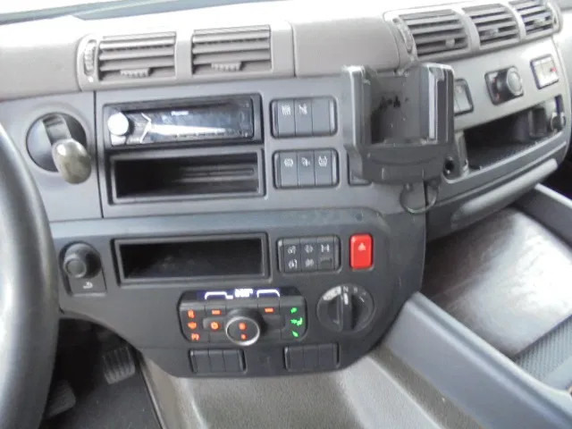 Тягач DAF CF 410 SSC: фото 11 Тягач DAF CF 410 SSC: фото 11