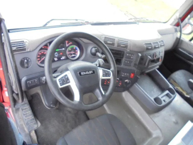 Тягач DAF CF 410 SSC: фото 11 Тягач DAF CF 410 SSC: фото 11