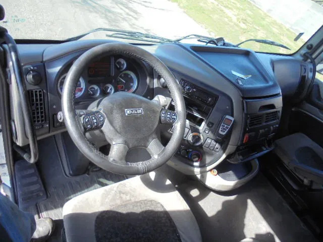 Тягач DAF XF 105.460 SUPERSPACE: фото 11