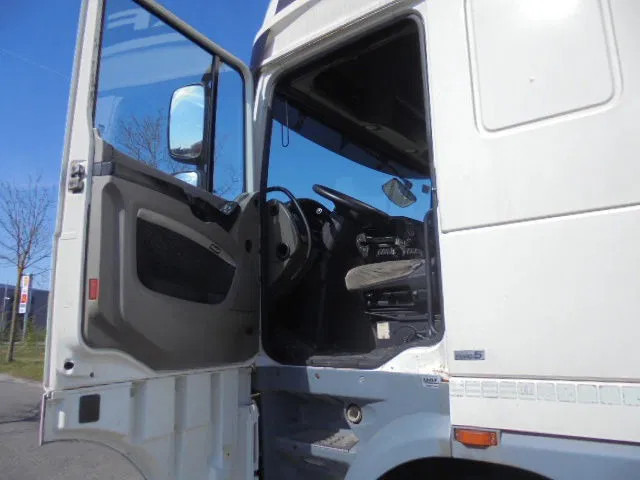Тягач DAF XF 105.460 SUPERSPACE: фото 10