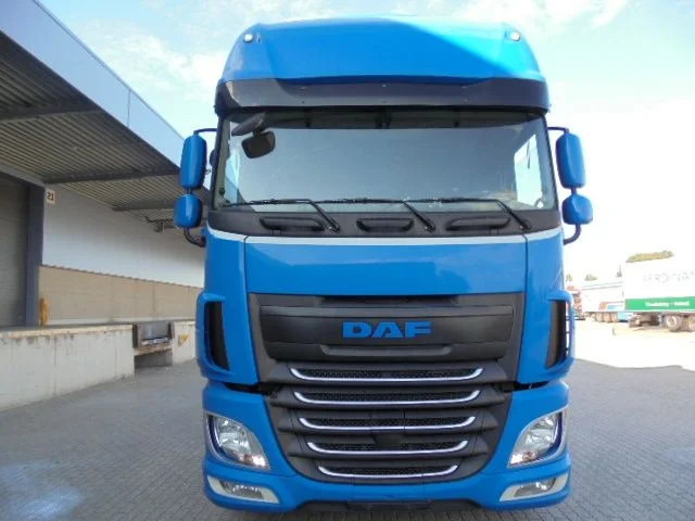 DAF XF 106.460 - Тягач: фото 2 DAF XF 106.460 - Тягач: фото 2